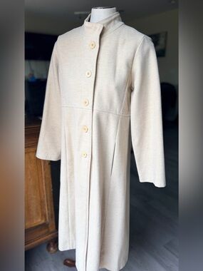 Gorgeous Eileen Fisher ‘Quiet Luxury’ Nude/Cream Melton Wool Blend Coat, Size M